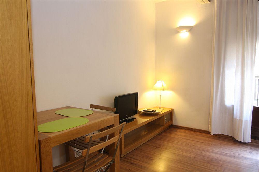 Bcn2Stay Apartments Barcelona Eksteriør billede